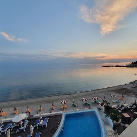 Sea&Sun&Sand Luxury Apartment In Durres Exterior photo